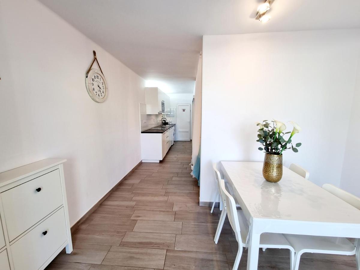 Apartamento Norma 8 Playa Roca Costa Teguise Extérieur photo